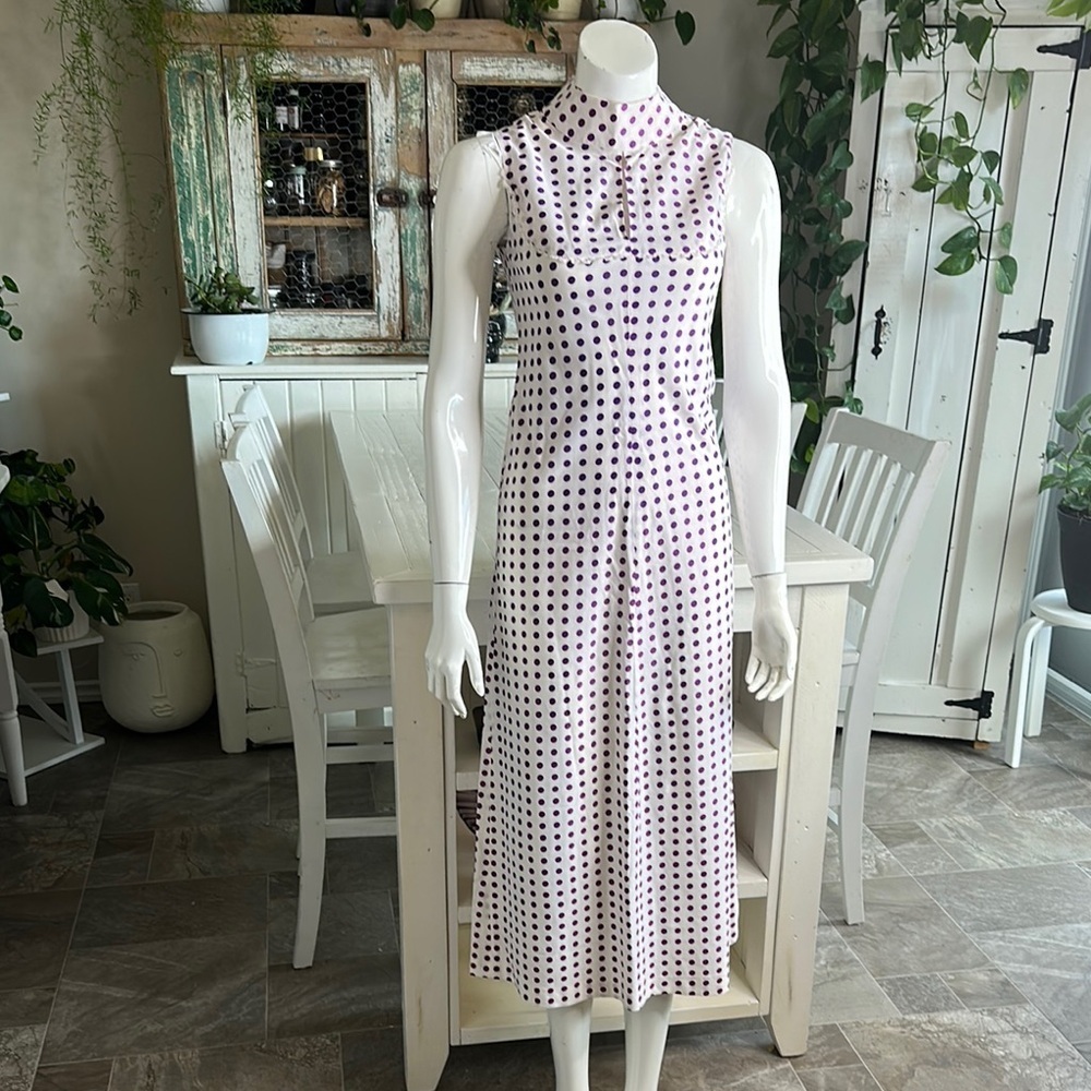 Vintage Polka Dot Sleeveless Dress - White and Purple, slit in front XS
